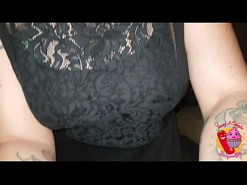 ❤️ Xwişka Slutty jê re blowjob û Spanish dide ️ Porno li me ❌️